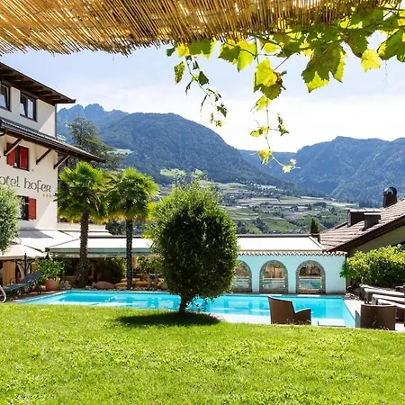 Hofer 3* Dorf Tirol